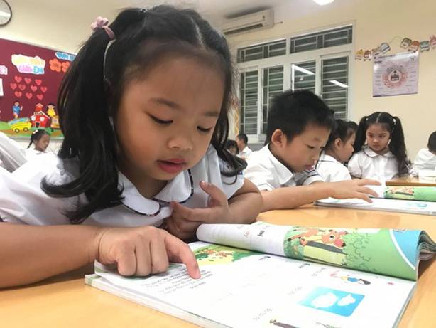 Biên soạn Sách giáo khoa chương trình phổ thông mới còn hạn chế - 2